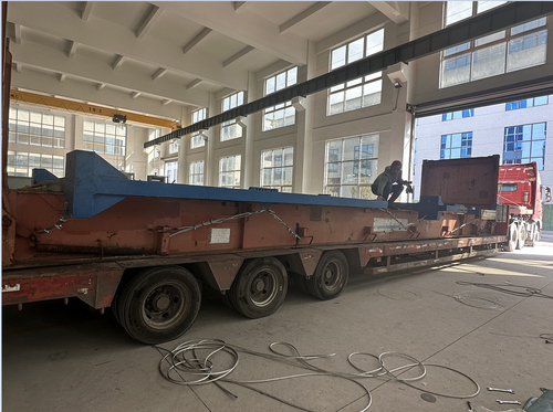 Latest company news about CNC ট্যানডেম হাইড্রোলিক প্রেস ব্রেক 2-WE67K-650/6000 Skipper ltd-এ পাঠানো হবে। ভারত