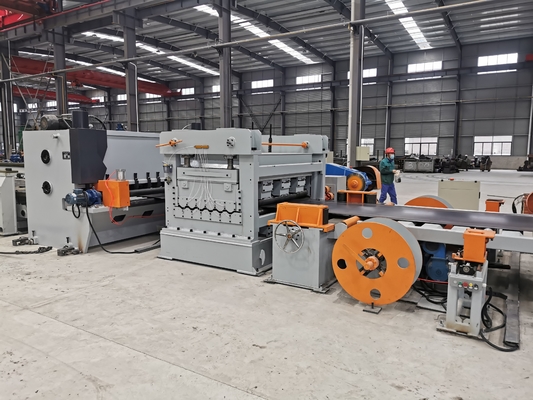 Good price 8m হালকা মেরু দৈর্ঘ্য লাইন টেপার slitting লাইন কাটা অনলাইন