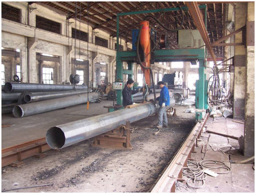 বড় পাইপ / টিউব জন্য উচ্চ মাস্ট গ্যান্ট্রি ওয়েল্ডিং মেশিন, উচ্চ দক্ষতা