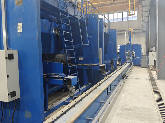 650T / 6500mm লাইট পল এবং উচ্চ মাস্টের জন্য ট্যান্ডেম প্রেস ব্রেক