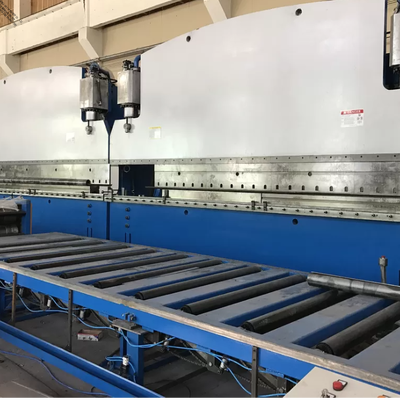 DELEM DA53T CNC সিস্টেম সহ 320 টন ওয়ার্কিং ফোর্স এবং 6000 মিমি টেবিল দৈর্ঘ্যের সিএনসি ট্যান্ডেম হাইড্রোলিক প্রেস ব্রেক