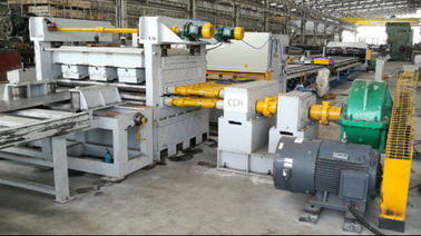800 - 1600mm Q235A হট ঘূর্ণিত হালকা ইস্পাত কুণ্ডলী দৈর্ঘ্য মেশিন লাইন থেকে কাটা