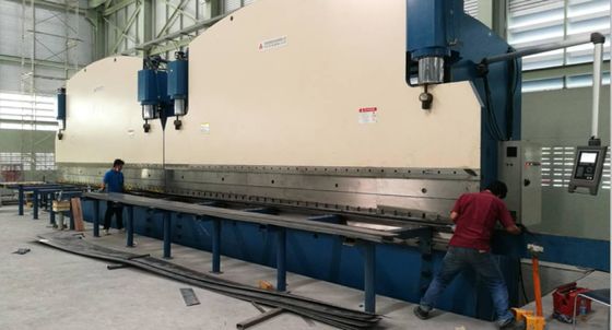 3200N 8000mm সিএনসি টেন্ডেম প্রেস ব্রেক / ল্যাম্প মেরু জন্য জলবাহী নমন মেশিন