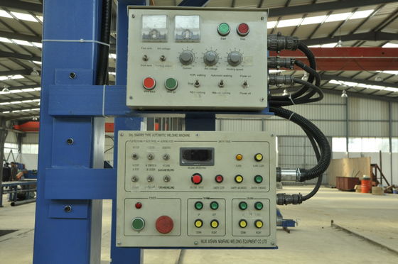 উচ্চ দক্ষতা হালকা মেরু মেশিন, বড় পাইপ / টিউব জন্য উচ্চ মাস্ট গ্যান্ট্রি ঢালাই মেশিন