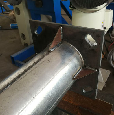 হালকা মেরু জন্য 350mm 2000mm স্বয়ংক্রিয় রোবোটিক ওয়েল্ডিং মেশিন