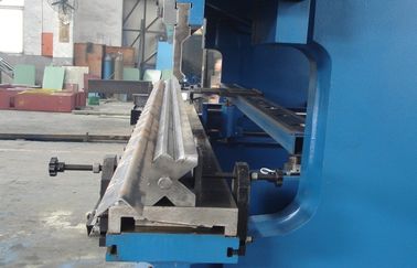 2-WE67K-300/6000 DA53T নিয়ন্ত্রণ সহ CNC প্রেস ব্রেক মেশিন